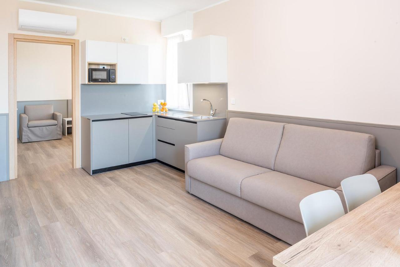 Residenza Panorama Aparthotel Costermano Bagian luar foto