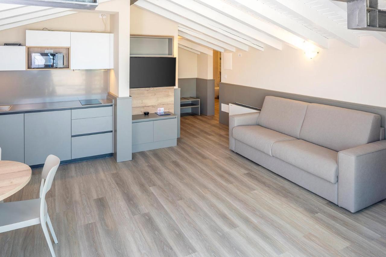 Residenza Panorama Aparthotel Costermano Bagian luar foto