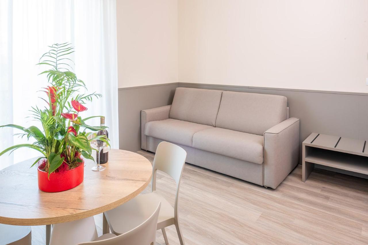Residenza Panorama Aparthotel Costermano Bagian luar foto