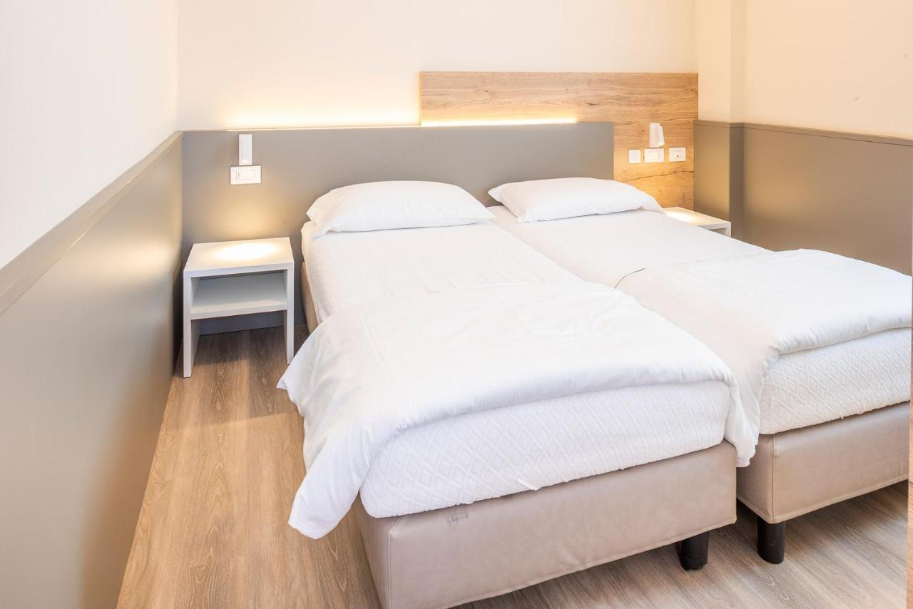 Residenza Panorama Aparthotel Costermano Bagian luar foto