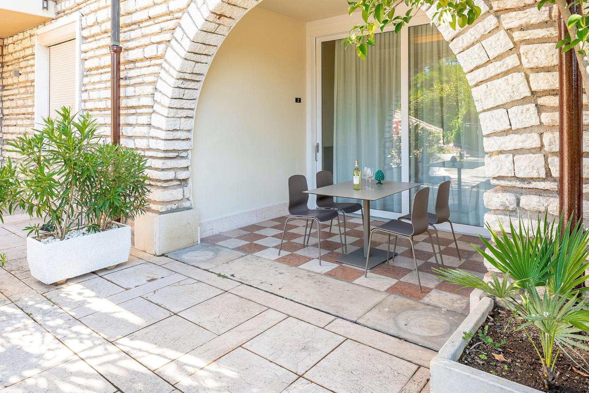 Residenza Panorama Aparthotel Costermano Bagian luar foto