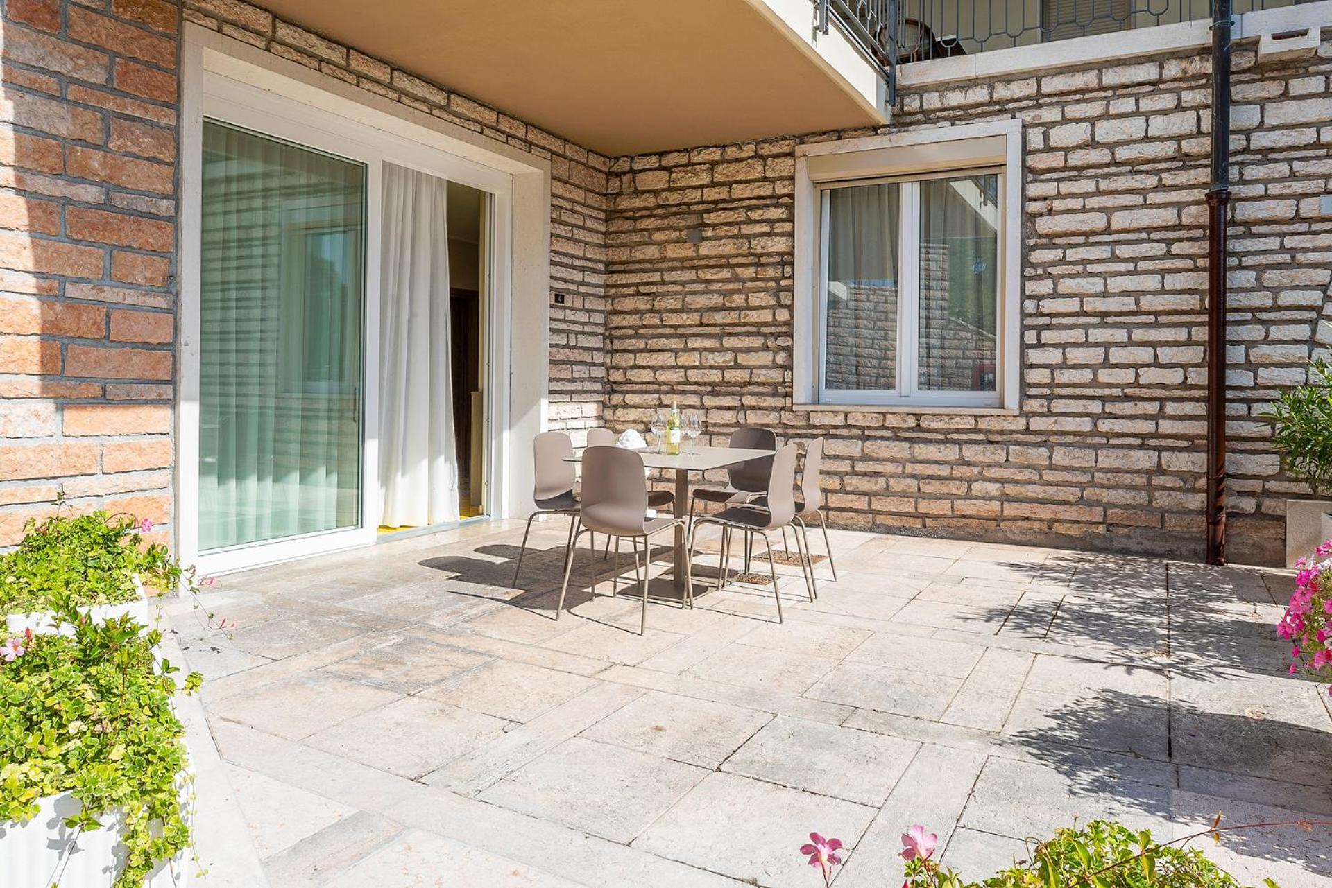 Residenza Panorama Aparthotel Costermano Bagian luar foto